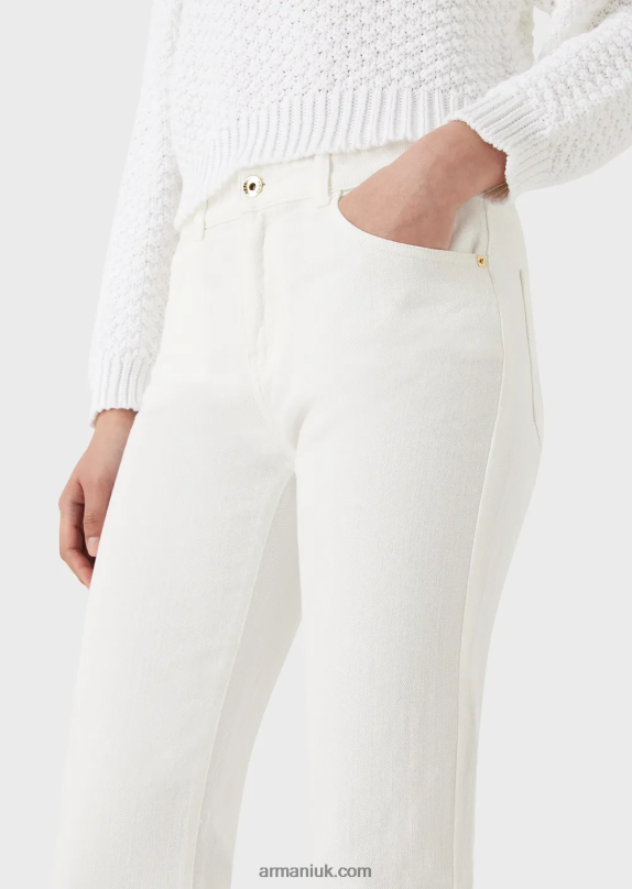 J47 Medium/High-Waisted, Flared Jeans In Garment-Dyed Bull Fabric Women VP6Z82746 Armani White